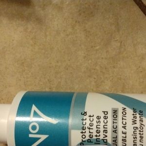 No7 Facial Dual action